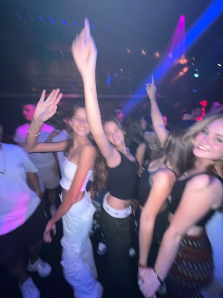 Танцпол Teenlife